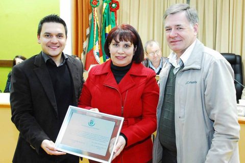 Giovana Demeneghi da Silva Vargas, Vinícius Makvitz (PMDB) e Arlindo Diel (DEM)