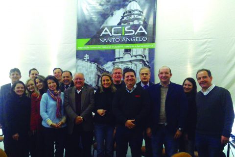 Simone Leite e Rodrigo Fernandes de Souza Costa foram recepcionados por lideranças e empresários locais
