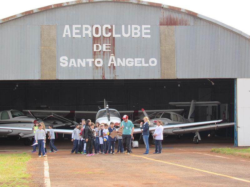 Aberto a visitação da comunidade, o Aeroclube de Santo Ângelo cumpre a função de entidade de utilidade pública federal