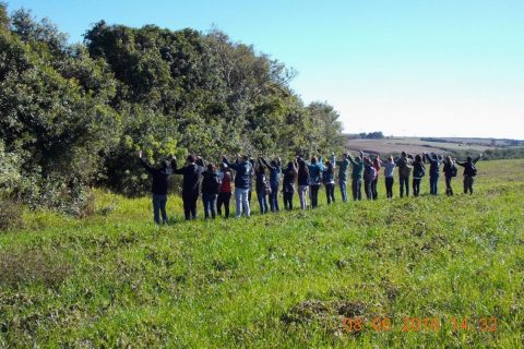 Trilha foi realizada por acadêmicos de Ciências Biológicas e professores