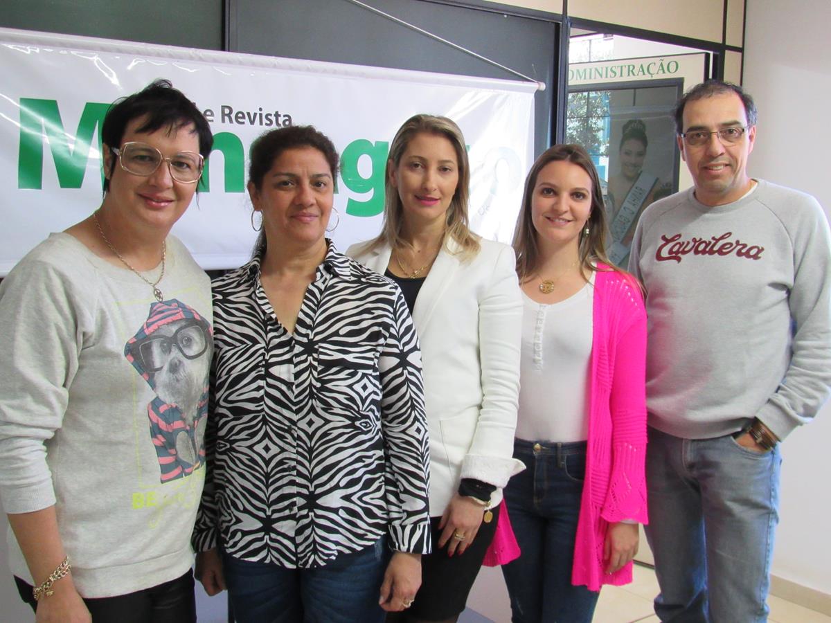 Ale Ferrari, Maria Lúcia A. Brondani, Lisiane Londero, Estela Bresolin e Amauri Lírio