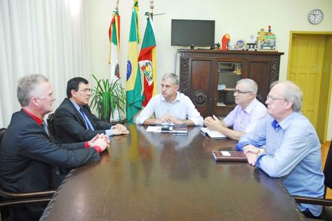 Reunião Banrisul-foto fernando gomes