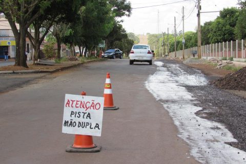 Trânsito de veículos exige cuidado redobrado nesta semana na Av. Salgado Filho