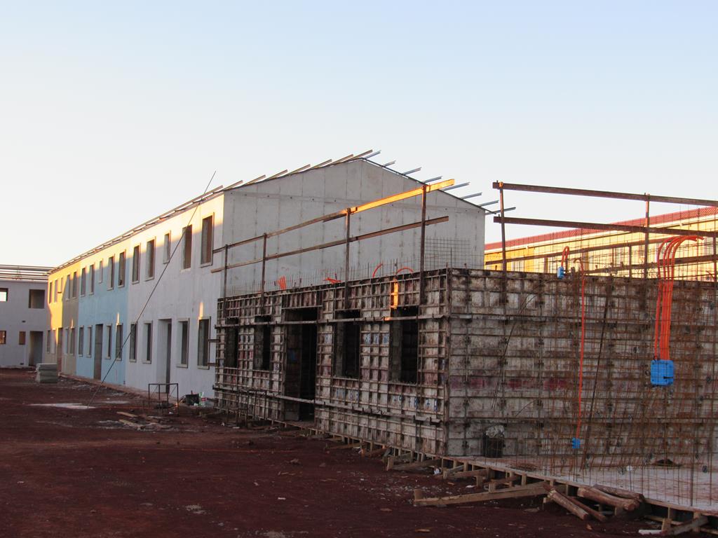 Construção com forma - Terramissões (1)