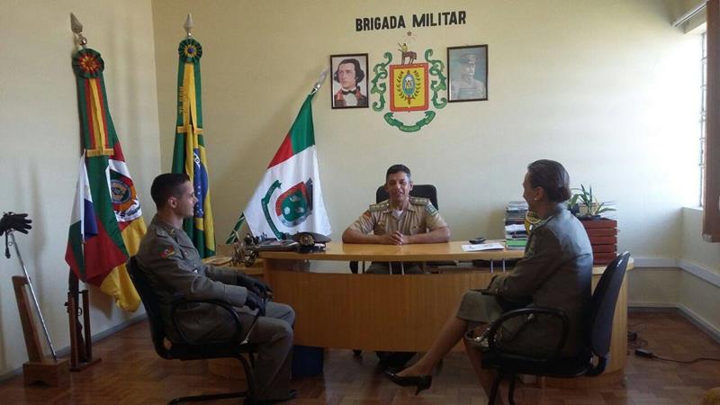 Comandante do 7º RPMon, Ten Cel José Vilmar Robaina da Jornada, recebeu e deu boas vindas os novos Oficias