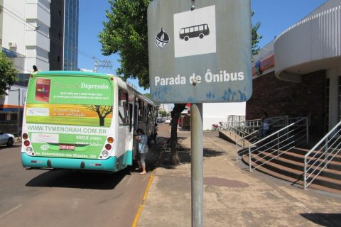 Pontos de ônibus Coletivo urbano - Paradas (9)