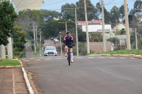 Ciclista na Av. Venâncio Aires (Copy)