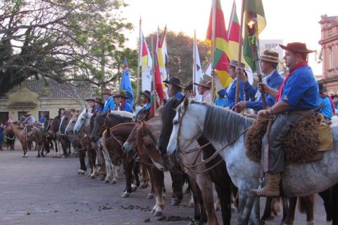 Chama crioula e café na semana farroupilha no 20 de setembro (77) (Copy)