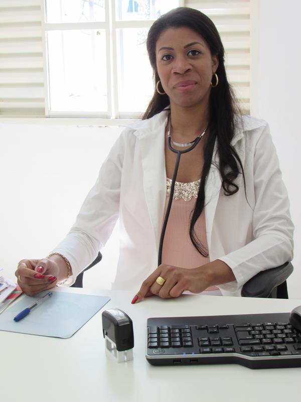 Médica Cubana Kirenia Presibal (Copy)