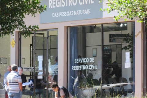 Cartório de Registro civil de Santo Ângelo na Av. Getúlio Vargas