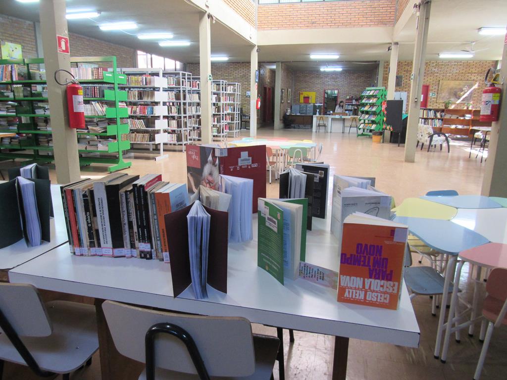 Biblioteca Pública Policarpo Gay (32) (Copy)