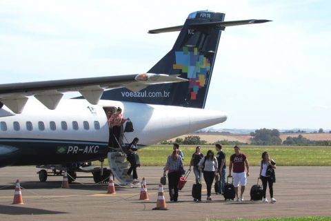 Desembarque no aeroporto Regional Sepé Tiaraju em Santo Ângelo - Foto: Marcos Demeneghi