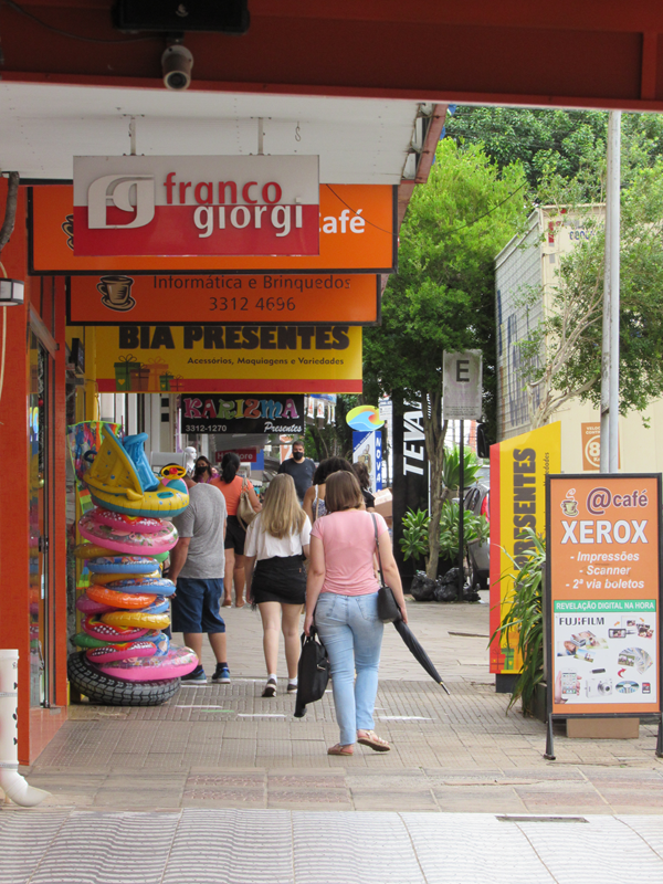 Rua Marques do Herval, centro de Santo Ângelo. Foto: Marcos Demeneghi 