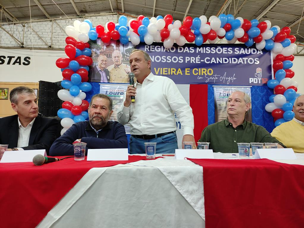 Vieira da Cunha visita às Missões