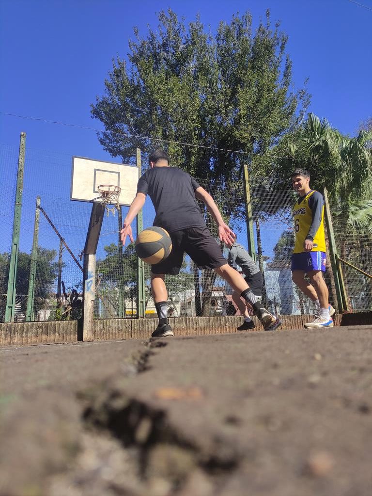 Basquete na Praça Ricardo Leônidas Ribas (1) (Copy)