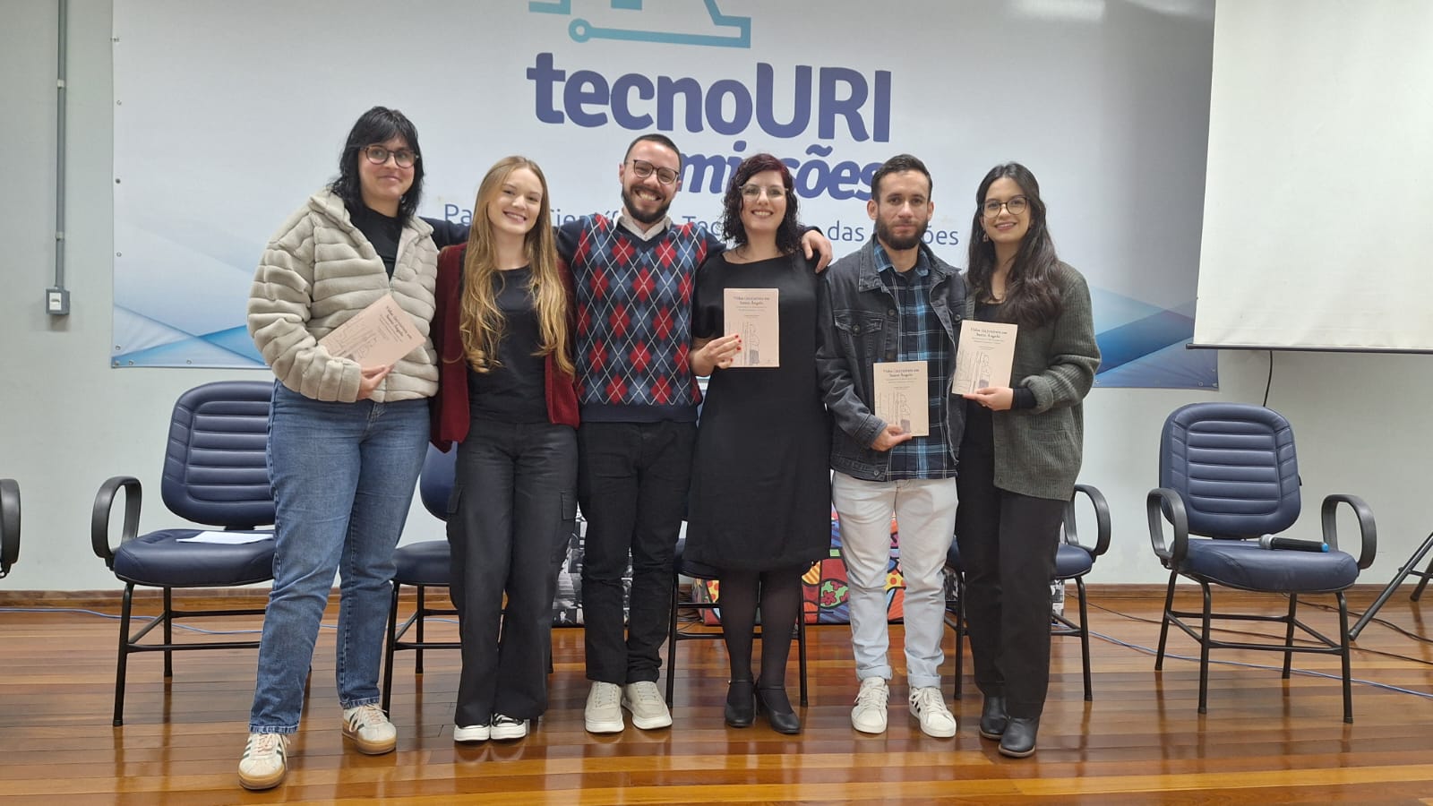 a7c4c382-0a74-4daa-825c-f24f3ef083ca